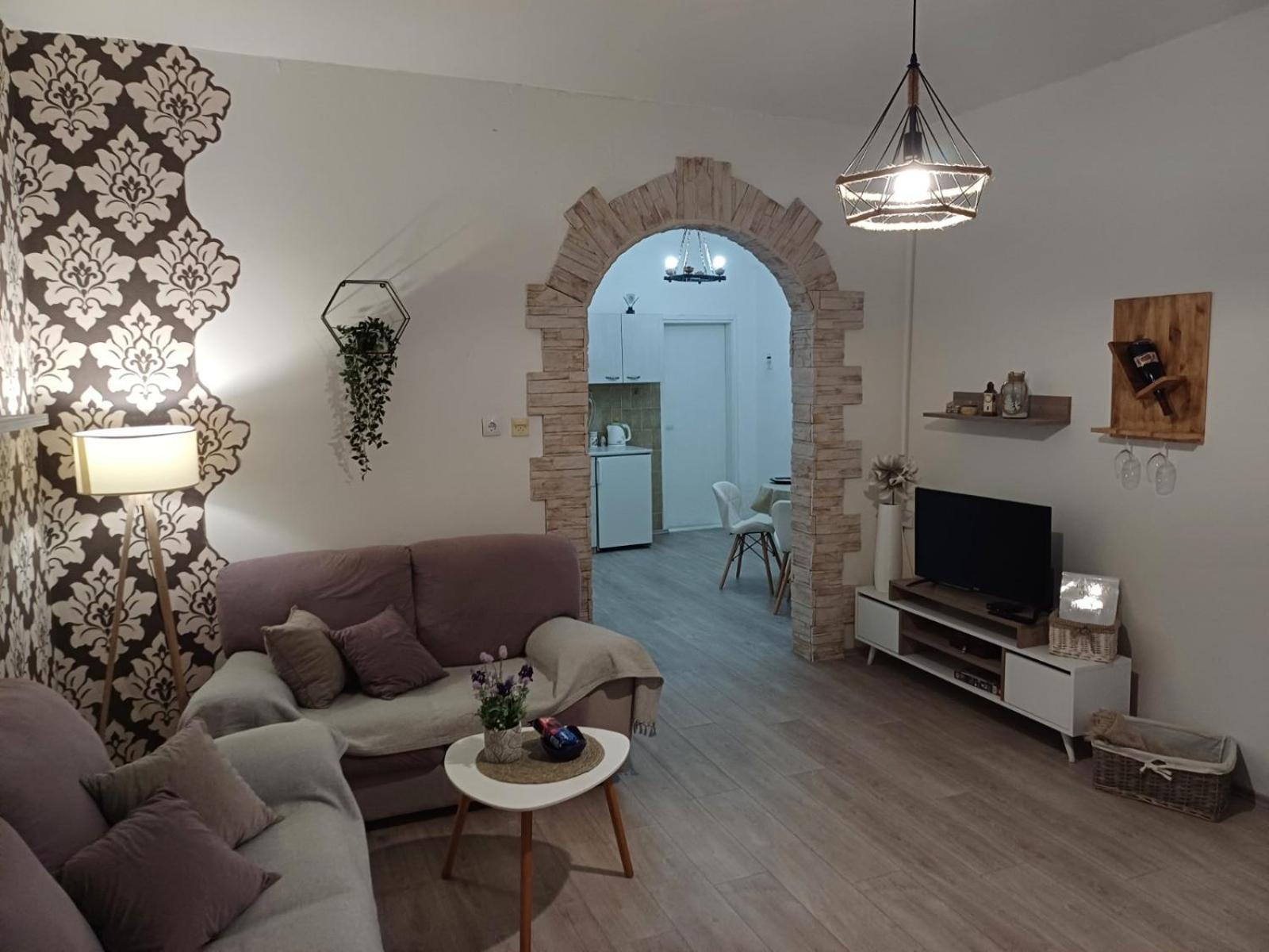 Apartment Green Free Private Parking Νόβι Σαντ Εξωτερικό φωτογραφία