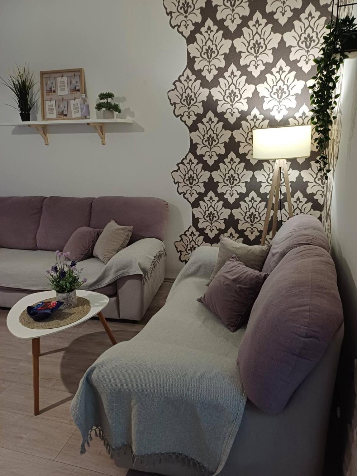 Apartment Green Free Private Parking Νόβι Σαντ Εξωτερικό φωτογραφία